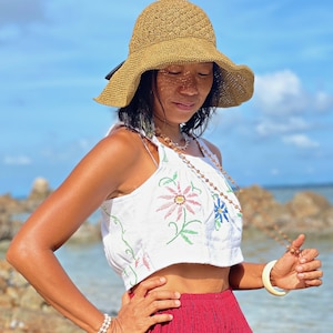 Floral Crop Top, Summer Crop Top, Cotton Crop Top, Hand Embroidery Top, Flower Top, Summer Top, Beach Top, White Crop Top, White Cotton Top
