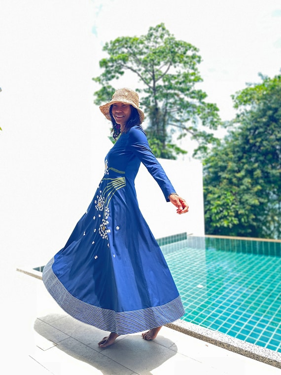 Abito maxi a maniche lunghe abito lungo blu scuro per donne abito in cotone a maniche lunghe abito a maniche lunghe abito ricamato blu abito blu Etsy Italia