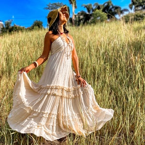Maxi Off White Bohemian Dress, Long Boho Wedding Dress, Sleeveless Ruffle Vacation Dress, Backless Bow Guest Wedding Dress, Elegant Outfit