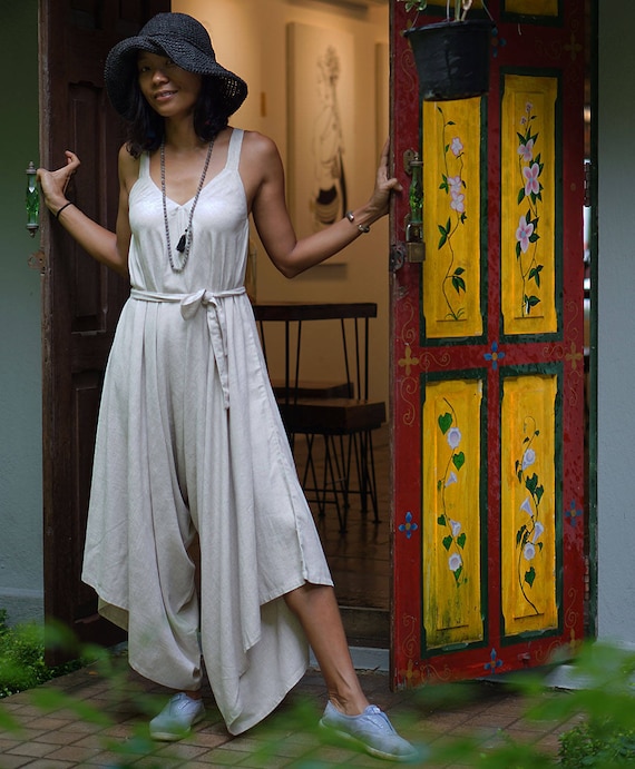 White Sleeveless Backless Hemp Jumpsuit 