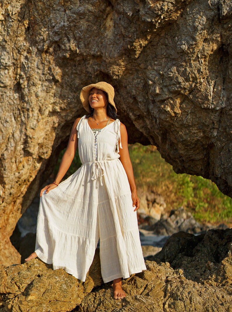 Summer Boho V Neck Jumpsuit Dress Bohemian Elegant Sleeveless Cotton Wide Leg Jumpsuit for Women Loose Fit Stripe Woven Cotton Jumpsuit