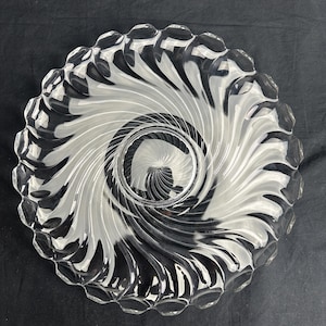 Free Shipping Vintage Fostoria Colony Swirl Torte Plate - Serving Platter - Cake Plate - 1940&#39;s Depression Glass - Crystal Serving Dish