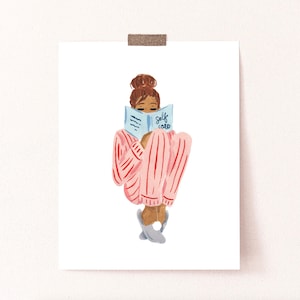 Może przedstawiać: Ilustracja osoby w r&oacute;żowo-białej, pasiastych piżamie czytającej książkę zatytułowaną "Self care".