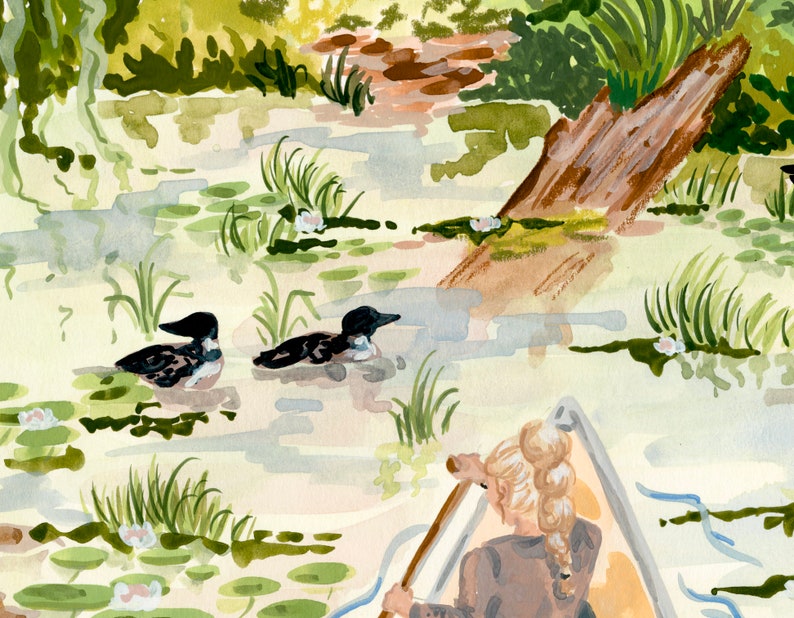 Canoeing on the Pond Druck, Landschaftsbilder, Kanadische Kunst, Seetaucher und Kanumädchen, Seerosenblätter, Kiefern Bild 4