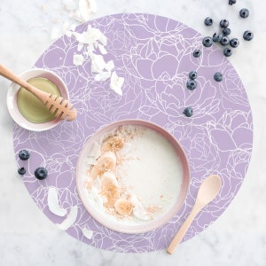 Placemats Round, Placemats for Round Tables, Lilac Round Placemats, Purple Placemats, Spring Placemats, Large Round Placemats, Table Decor