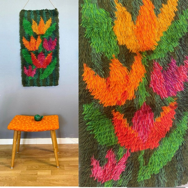 Wall decor, orange wool rya rug tulips, handmade in Sweden in the 1960s by Kaisa Edstrom, Nordiskas design, Mid century