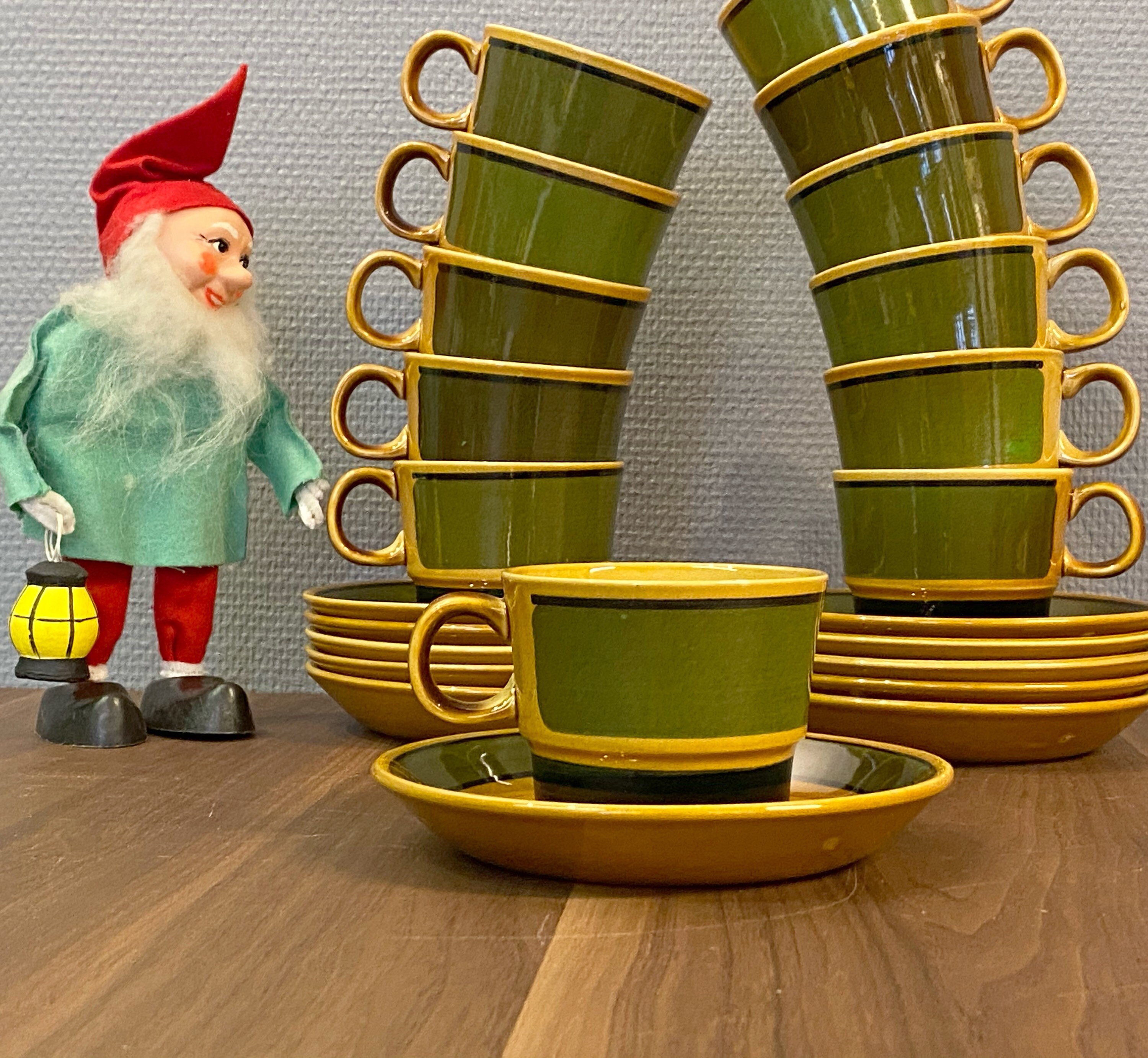 Tea Cups & Sets Set of two or four cups. Vintage Stavangerflint Norway