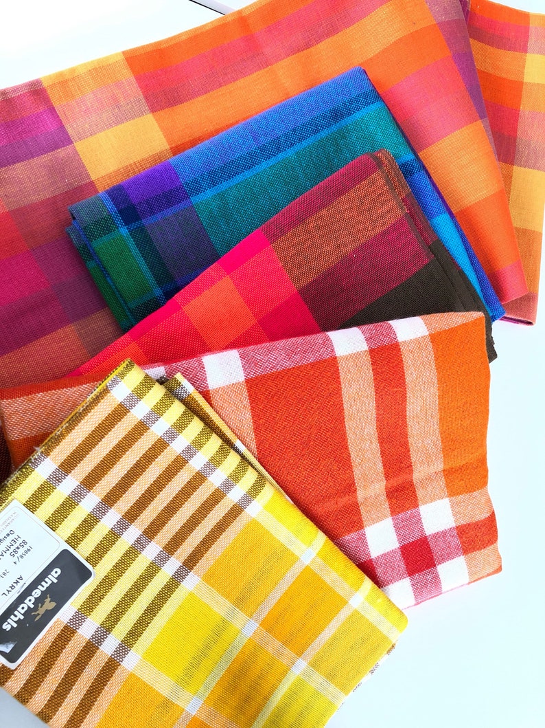 Made by Almedahls Sweden Scandinavian 60s modern woven vintage fabric table cloth
