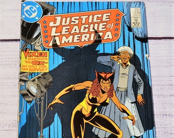 Vintage Justice League of America Comic Book No 239, June 1985