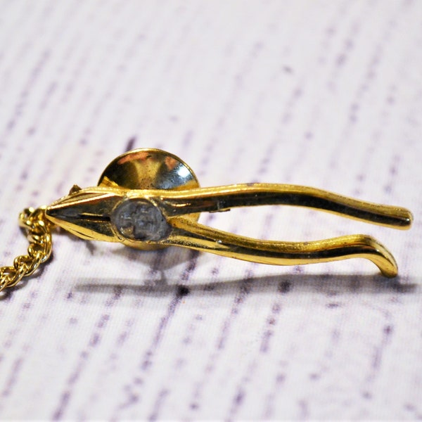 Vintage Trade Union Tie Tack Gold Tone Metal Pliers Tool Iron Metal Workers Commemorative Pin PanchosPorch