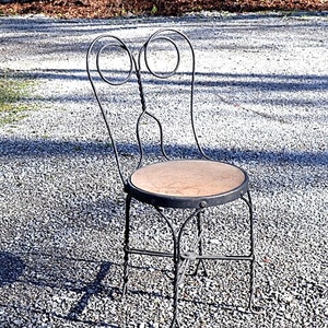 Vintage Wrought Iron Ice Cream Parlor Chair - Owl Backrest