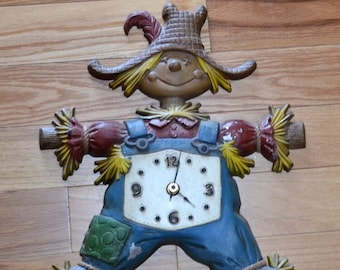 Vintage METAL Scarecrow Clock Patchwork Chippy Cast Metal Wall Clock Kitsch Farmhouse Fall Autumn 1970s Sexton PanchosPorch