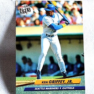 Ken Griffey Jr. 1992 Fleer Ultra Baseball Card: Vintage Mariners Memorabilia