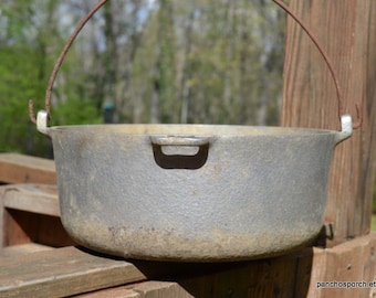 Vintage Aluminum Dutch Oven Pot with Handle Rustic Worn Farmhouse Kitchen Cooking Firepit Garden Porch Decor Planter PanchosPorch
