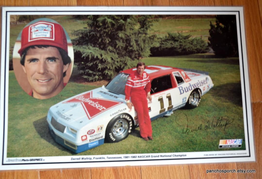 Vintage Darrell Waltrip Signed Photograph 1981 1982 NASCAR Grand Champion Franklin Tennessee