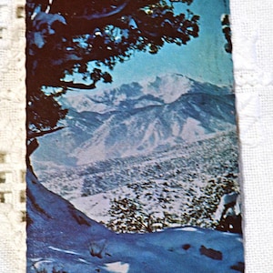 Vintage COLORADO carte postale Pikes Peak Snow Manitou des années 1970 vacances souvenir carte postale souvenirs papier éphémères Americana PanchosPorch
