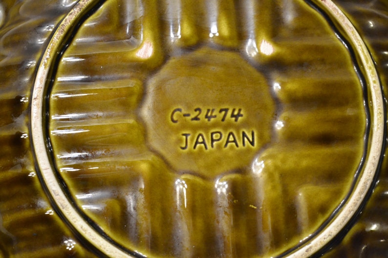 Retro Ceramic Ashtray Avocado Green Vintage Decor Japan PanchosPorch