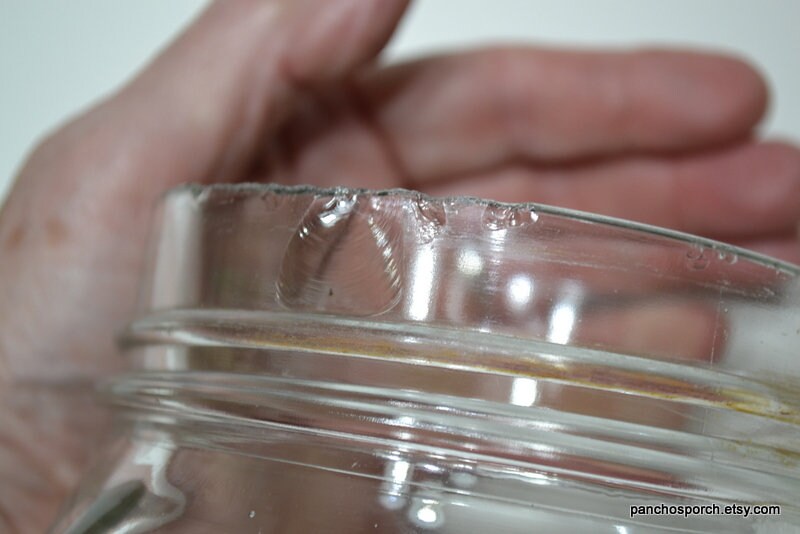 New USA Hand Crank Glass 2.5 Gal. Butter Churn