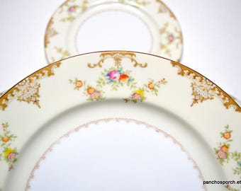 Set of Four Meito Pattern V2161 Dinner Plates, Cream With