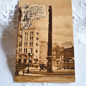 Carte postale vintage WASHINGTON Seattle Golden Potlatch Totem Pioneer Square Souvenir Carte postale souvenirs Papier éphémères PanchosPorch