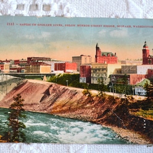Vintage WASHINGTON carte postale Spokane River Monroe Street Bridge carte postale souvenirs de vacances papier éphémères PanchosPorch