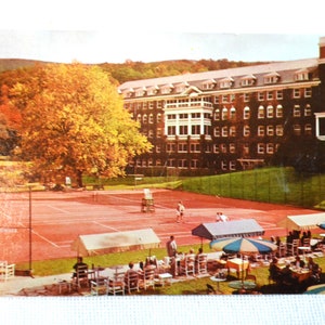 vintage VIRGINIA Carte postale Homestead Hotel Hot Springs Casino Tennis Souvenir Carte postale Americana Souvenirs Papier Éphémère PanchosPorch
