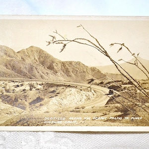 vintage CALIFORNIE carte postale Ocotillo Palms to Pines Highway carte postale souvenir souvenirs papier éphémères PanchosPorch