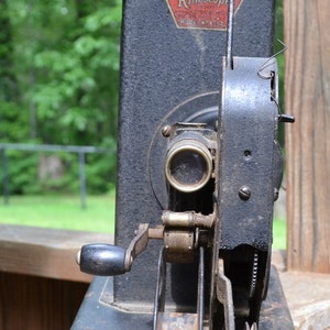 Vintage KEYSTONE KINESCOPE Projector Model 32 Black Metal Hand Crank ...