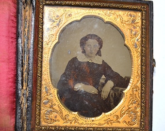 Antique Oval Wood Frame Sepia Portrait - Family History Decor - Etsy