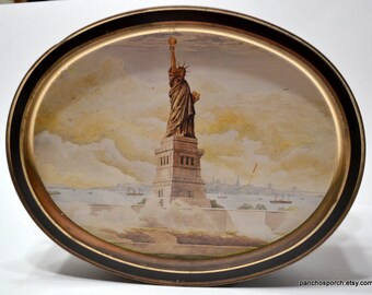 Vintage SUNSHINE BISCUIT Metal Tin Oval Cookie Tin Statue of Liberty Bell Americana Trays Lidded Decorative Tin Kitchen Storage PanchosPorch