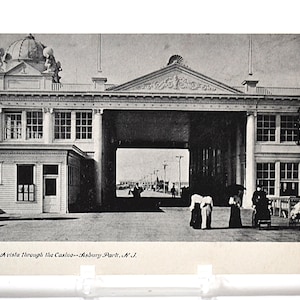 Vintage ASBURY PARK carte postale New Jersey Vista Through Casino Boardwalk personnes carte photo carte postale souvenirs papier éphémères PanchosPorch