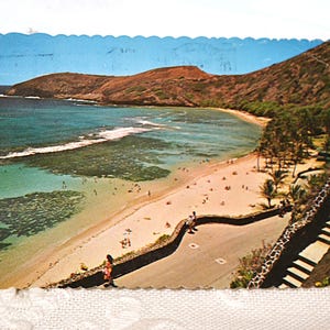 Carte postale vintage HAWAII Hanauma Bay, scène de plage hawaïenne d'or des années 1970, carte postale Americana, souvenirs, papier éphémère, PanchosPorch