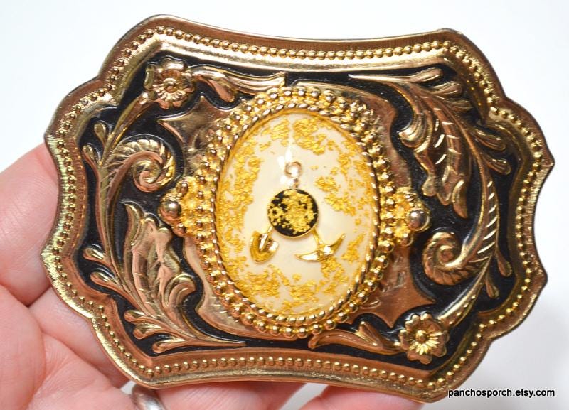 Vintage Gold Mining Belt Buckle: Floral Cabochon Prospector  display picture 3