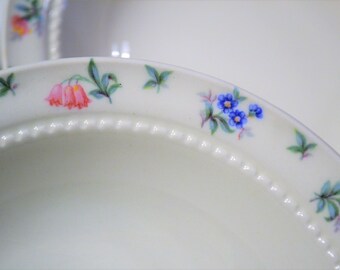 Vintage Harmony House Monticello Fruit Bowl Set of 4 Floral Pattern Hall China USA Panchosporch