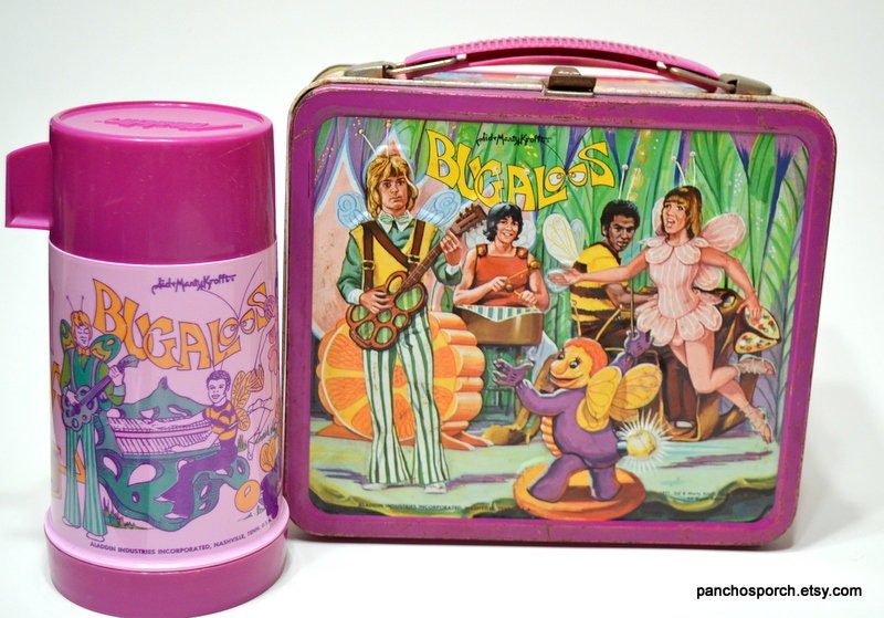 Vintage Walt Disney Metal SCHOOL BUS Lunch Box - No Thermos 1960s