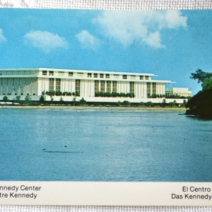 vintage KENNEDY CENTER Carte postale Washington DC Performing Arts Souvenir Carte postale inutilisée Souvenirs Publicité Papier Ephemera PanchosPorch