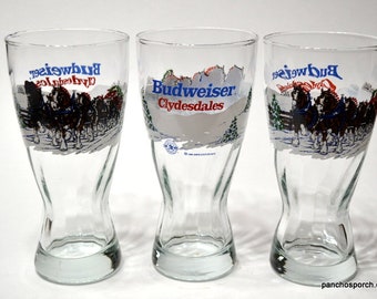 Vintage BUDWEISER CLYDESDALE Pilsner Glass Set of 3 Horses Snow Barware Brewery Home Bar 1995 Libbey Beer Glasses Advertising PanchosPorch