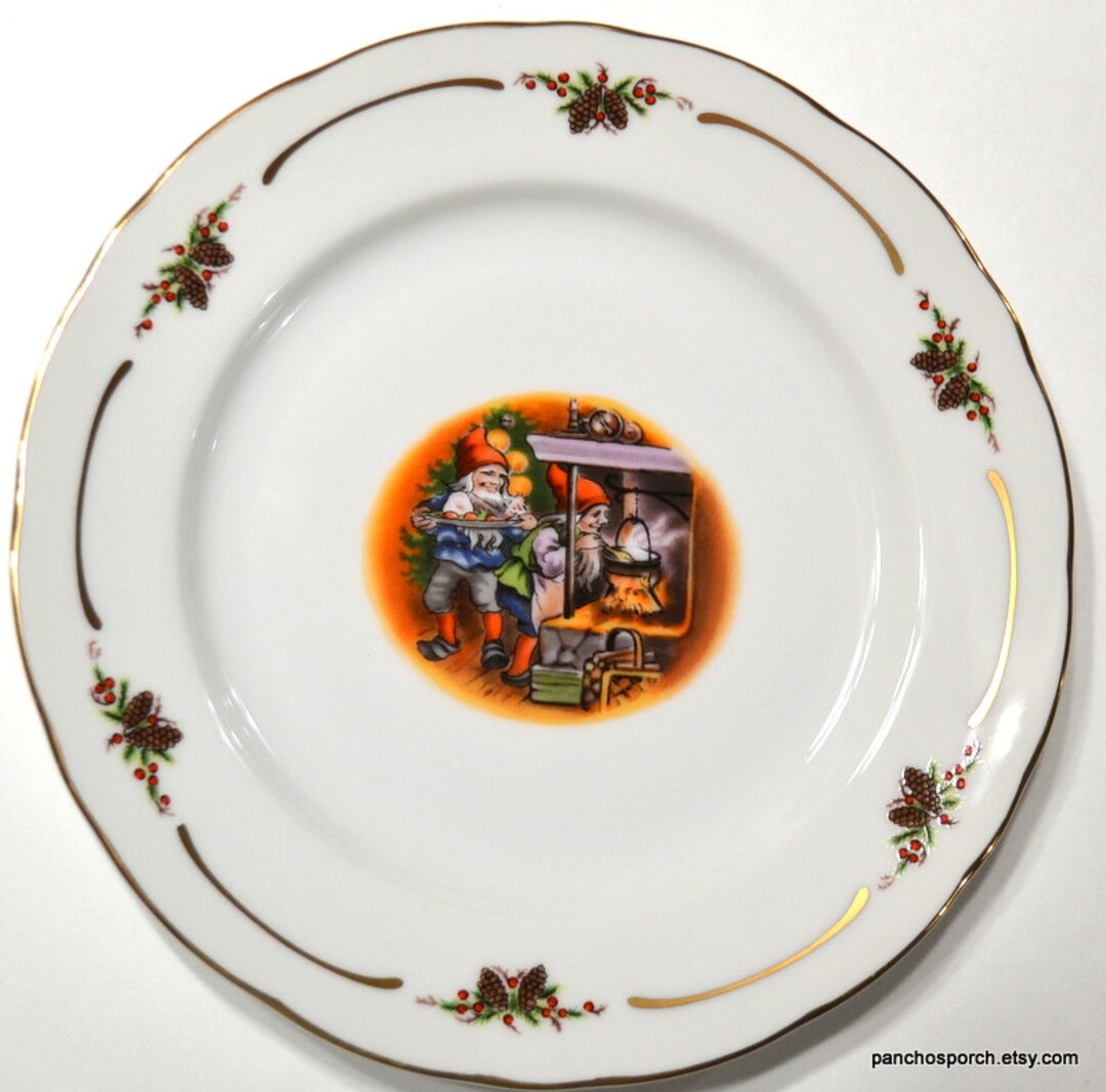 Vintage Christineholm Old Fashioned Christmas Bread Plate Elf Gnome