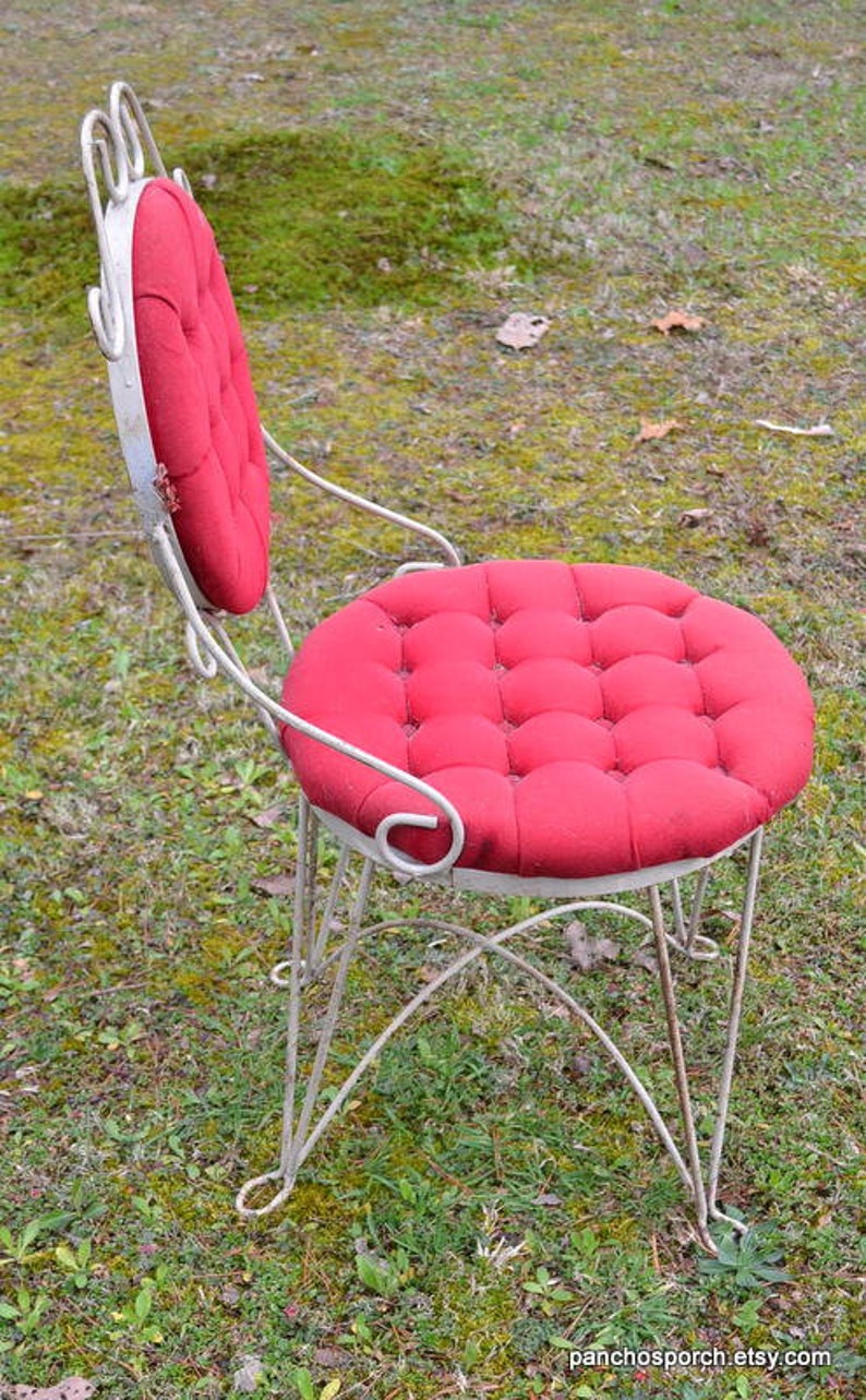 Vintage Wrought Iron Vanity Chair Chippy off White Paint Red Etsy