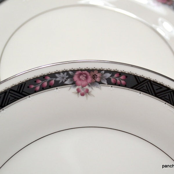 Vintage Noritake Etienne Salad Plate Set of 4 Pink Floral Black Band Platinum Rim Pattern 7260 Japan PanchosPorch