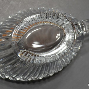 Classic Glass Gravy Dish With Handle - Sleek & Elegant With A Beautiful Shine- For Salad Dressing, Syrup, Sauces Or Broth - Gift Item Or Home Decor