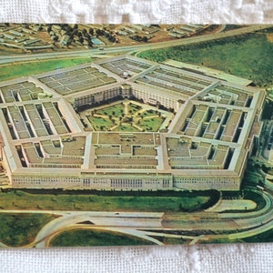 Vintage VIRGINIA carte postale Arlington Pentagone Building carte postale souvenirs tourisme papier Ephemera PanchosPorch