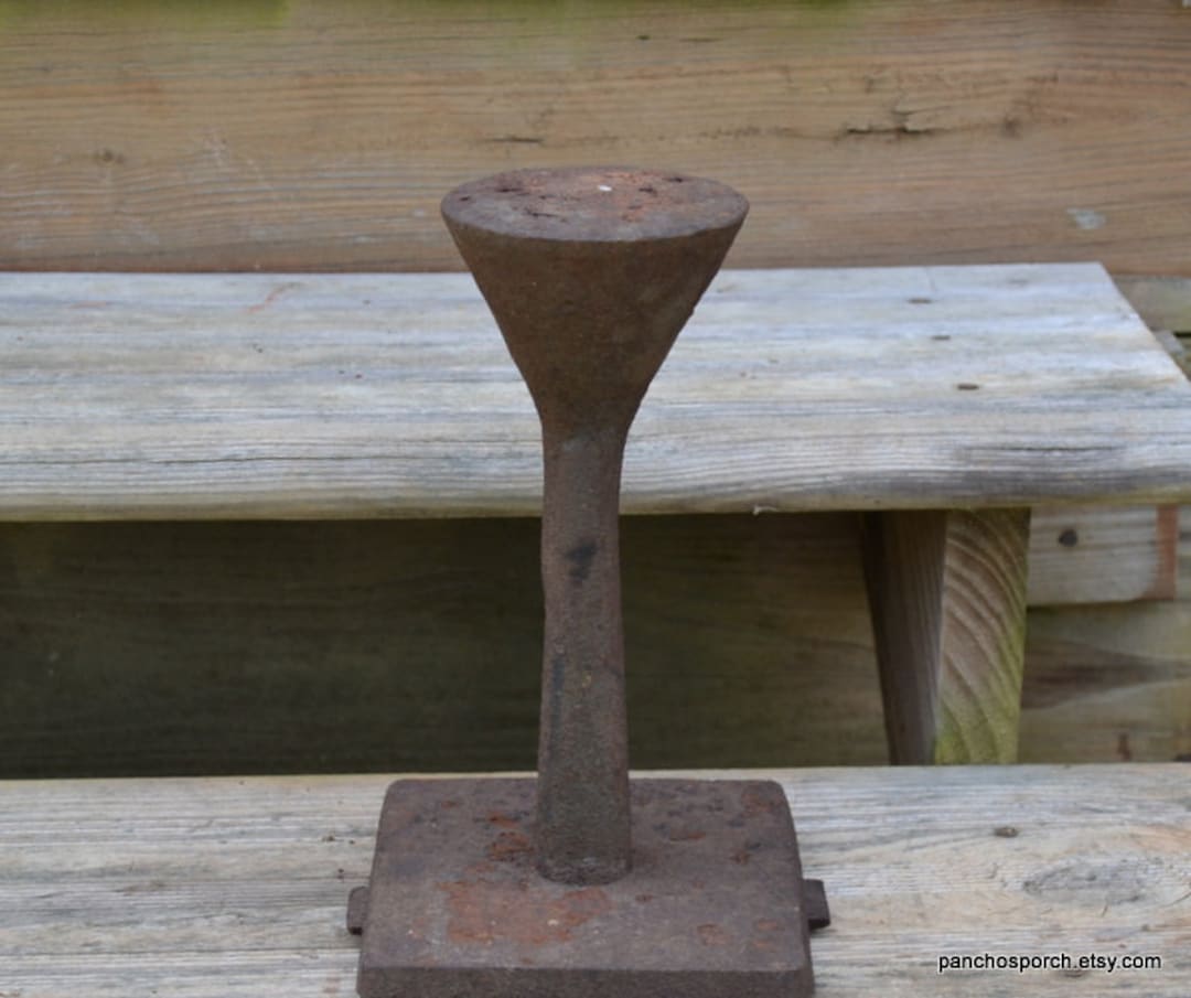 Vintage Hoof Stand Farriers Horse Shoeing Stand Cast Iron Heavy Metal