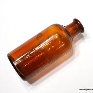 Vintage Brown Glass Medicine Bottle: Pharmacy Display Prop