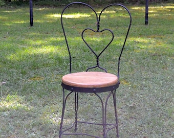 Vintage Black Metal Ice Cream Parlor Chair Heart Sweetheart Back Wooden Seat Twisted Wrought Iron Metal Chair Vintage Furniture PanchosPorch