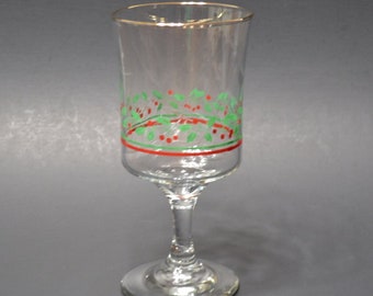 Vintage Holly Berry Wine Glass: Gold Rim Christmas Stemware