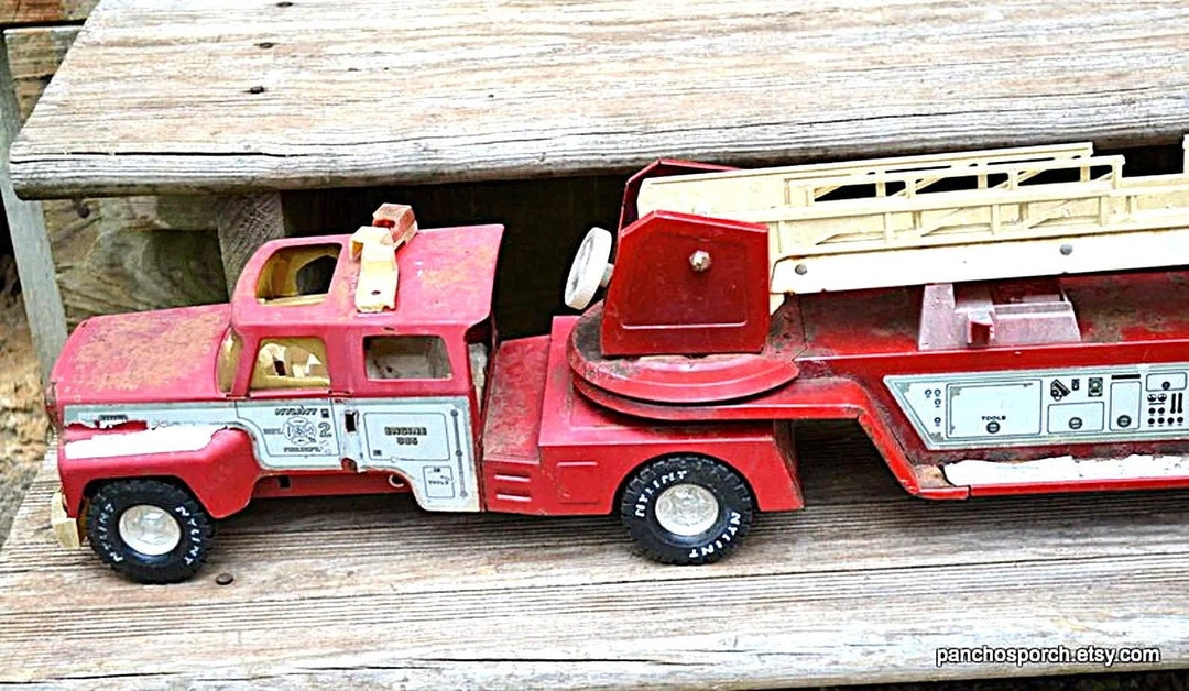 Camion pompier Vintage Nylint Aerial Hook & Ladder Fire Truck & A
