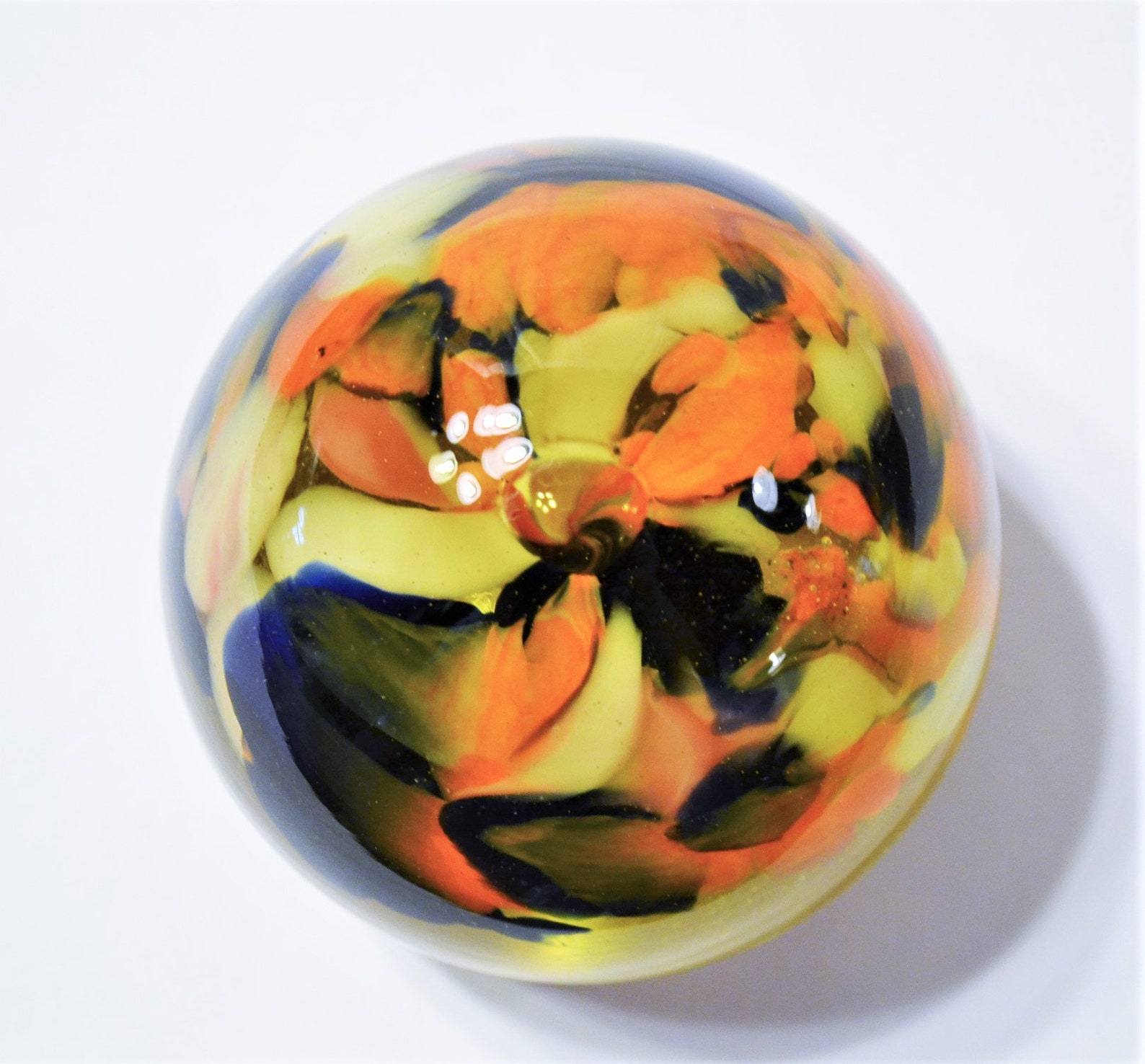 Vintage Blown Glass Paperweight Flower Floral Art Glass Light Etsy