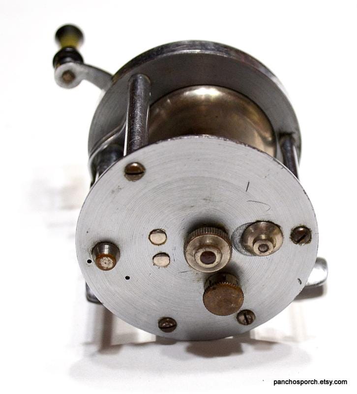 Vintage Shakespeare Triumph Fishing Reel: 1958 Model HC, USA Made