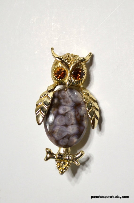 Vintage Owl Brooch Gold Tone Metal Purple Cabochon